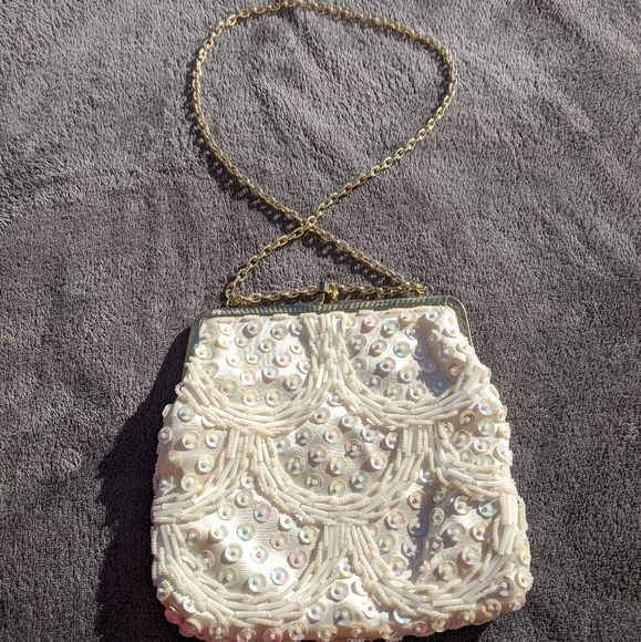 ♦️B2G1FREE♦️Hand made beads & sequence - Picture 2 of 6